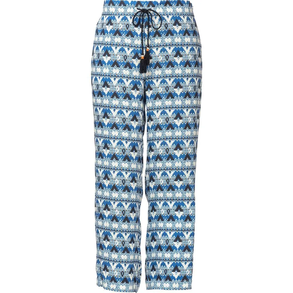 Burda Style Pattern 6218 Women's Trousers / Pants - Straight Leg - Patch Pockets