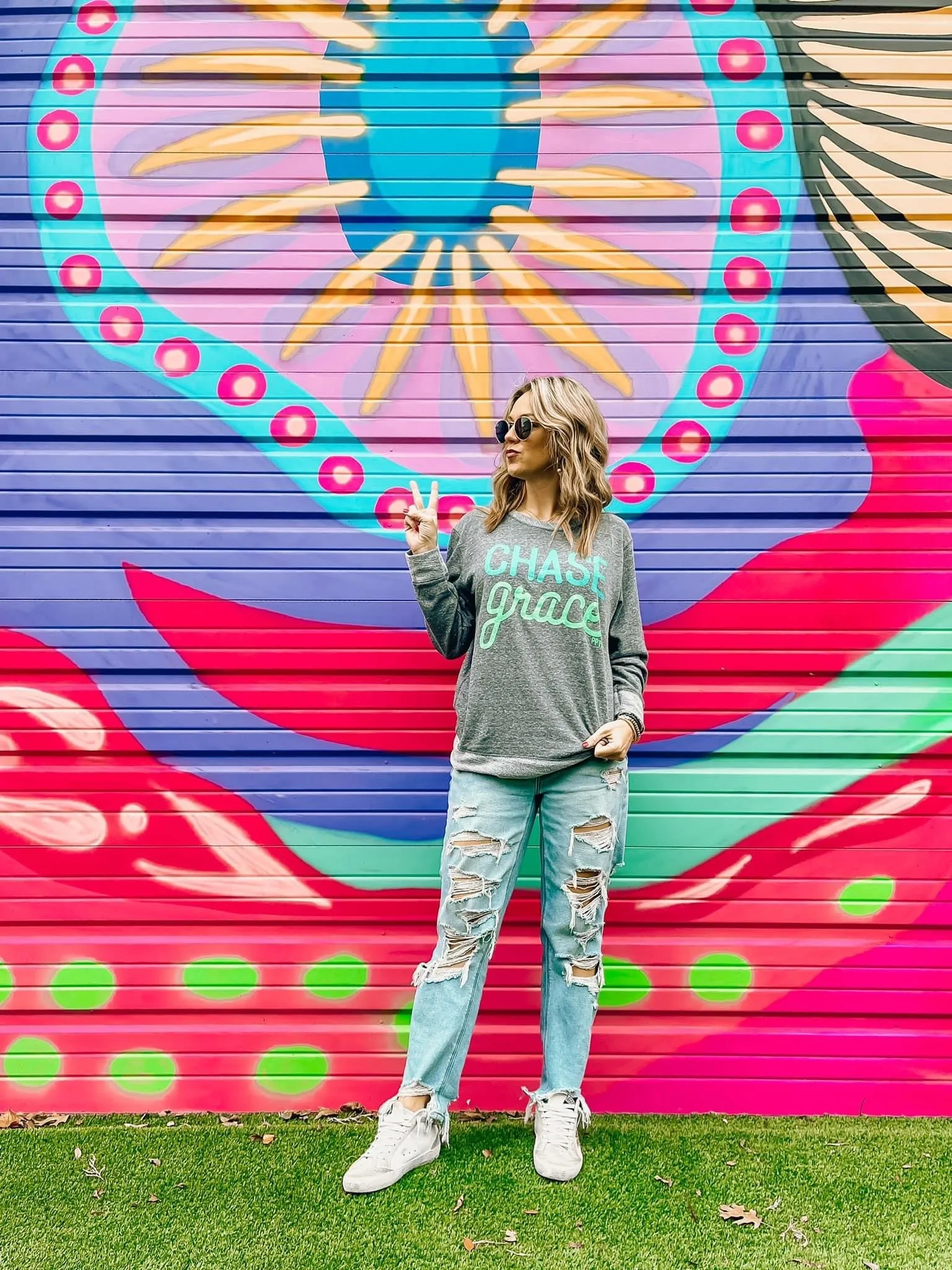 Chase Grace Pullover