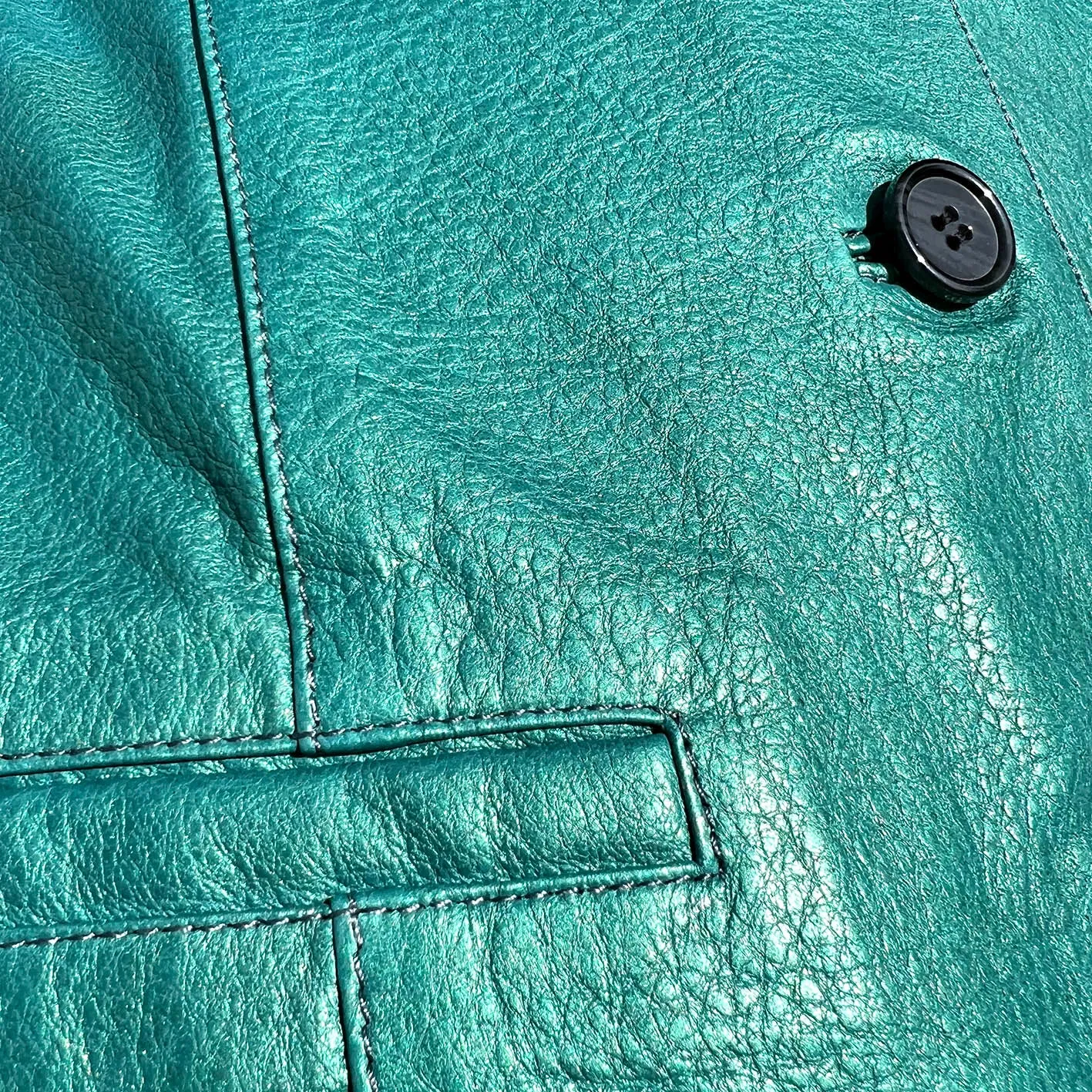 JEPKE Leather Waistcoat / Teal Sheen