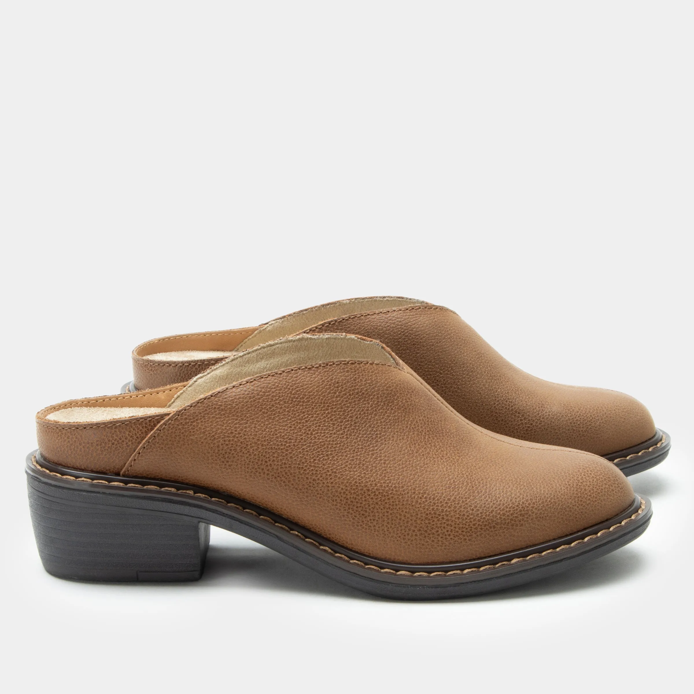 Michy Maple Shoe