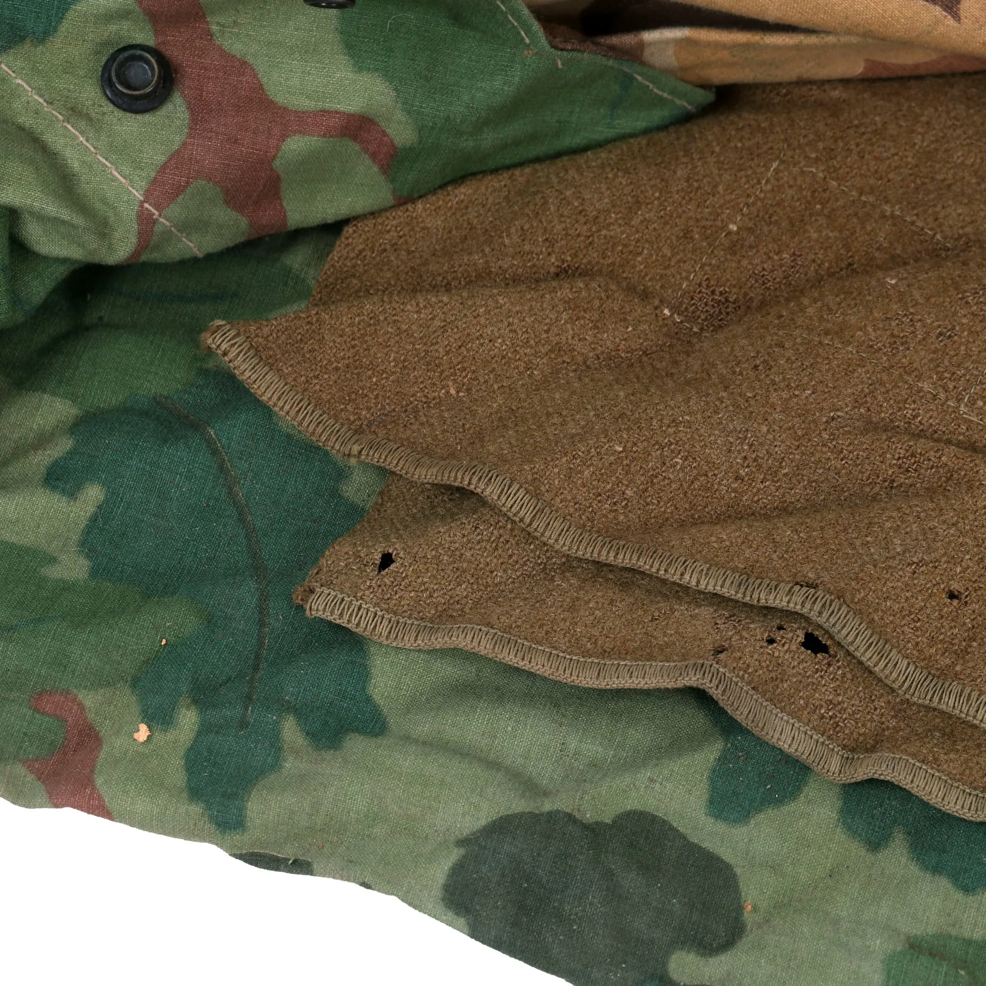 Original U.S. Korean War Dated Mitchell Pattern Camouflage Shelter Half & Pack with Entrenching Tool