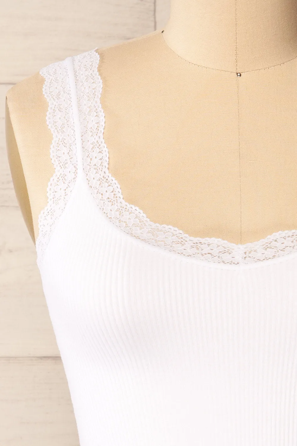 Somensac White | Ribbed Camisole w/ Lace Trim
