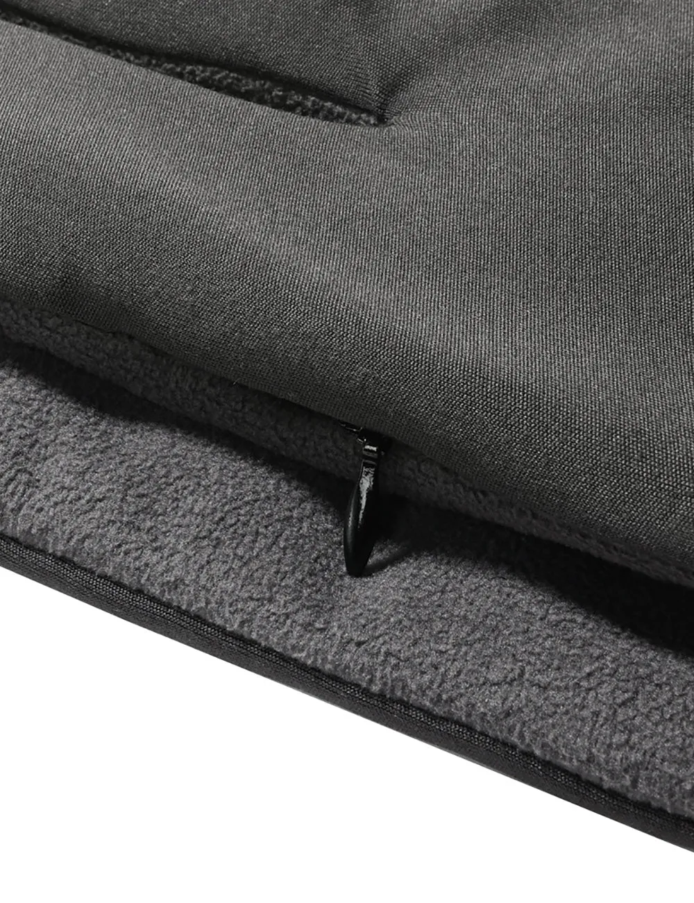 Unisex Heated Scarf 2.0 - Black / Gray / Red